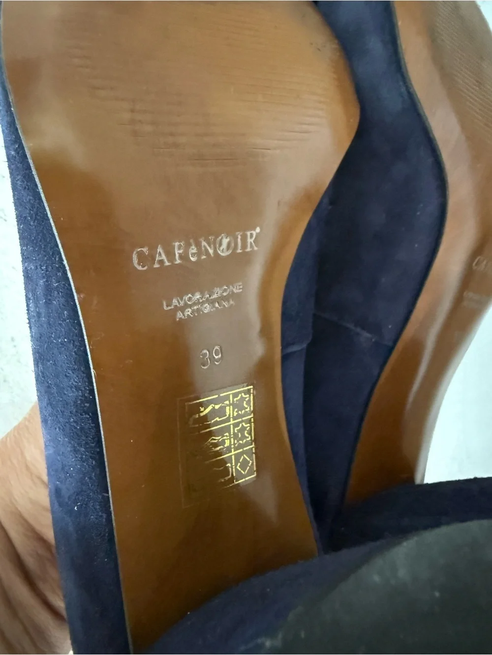 CAFÈ NOIR Suede Loafers